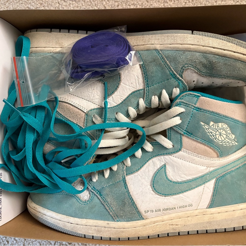 Air Jordan 1 Retro High Top Turbo Green